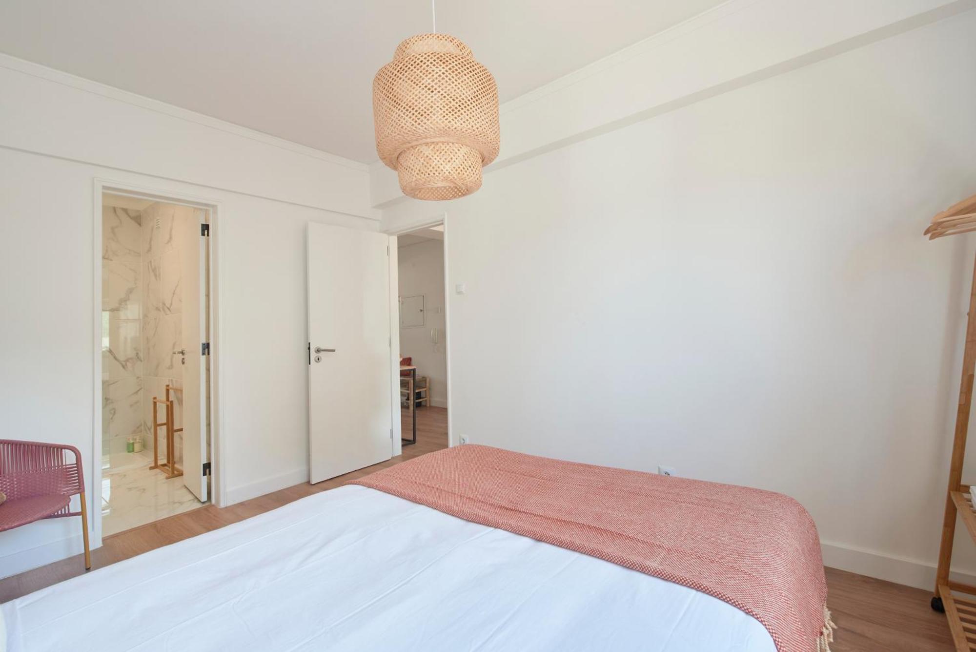 Sunset Bay View, Renovated Apt, By Timecooler Setúbal Zewnętrze zdjęcie