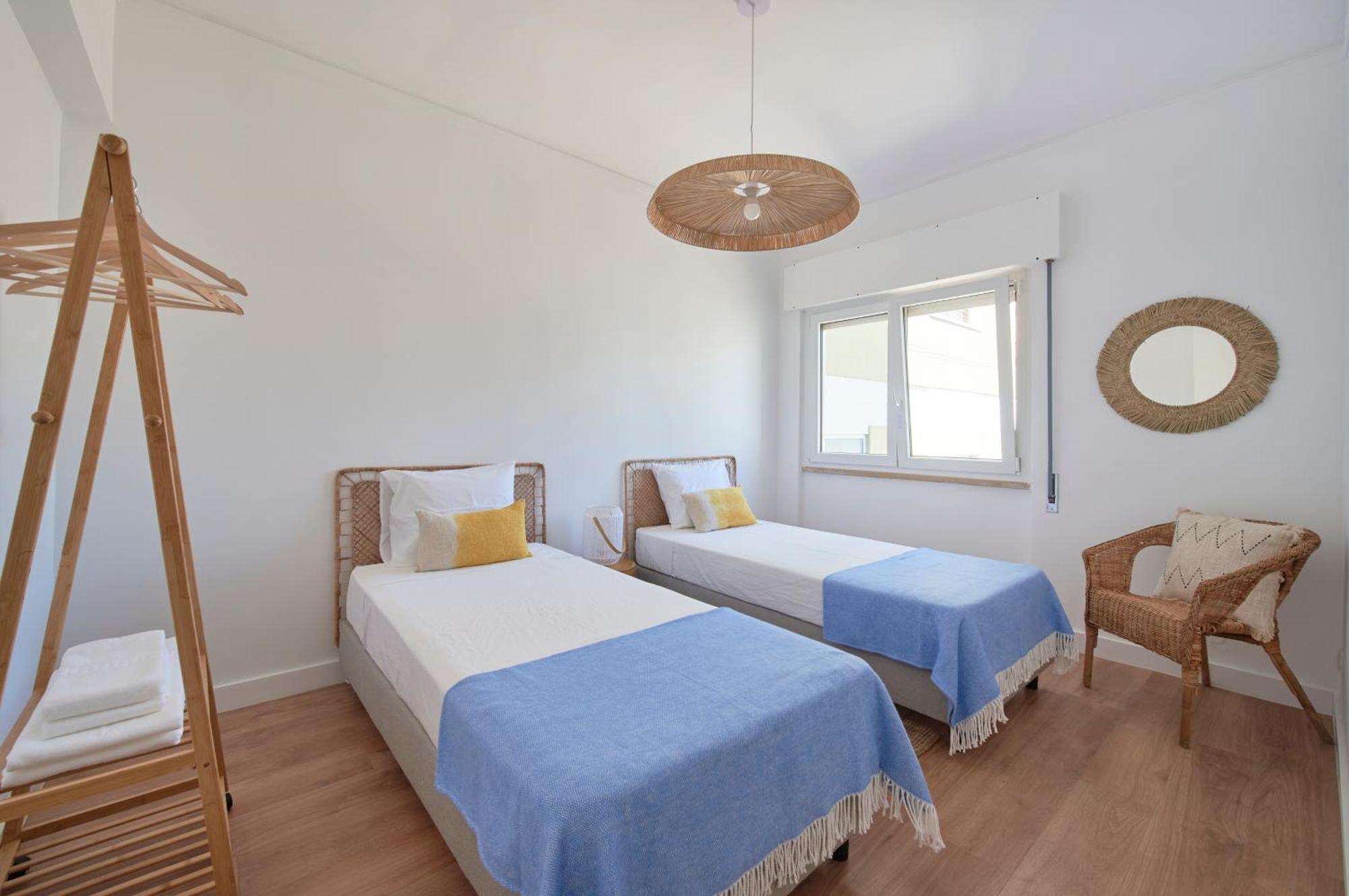 Sunset Bay View, Renovated Apt, By Timecooler Setúbal Zewnętrze zdjęcie